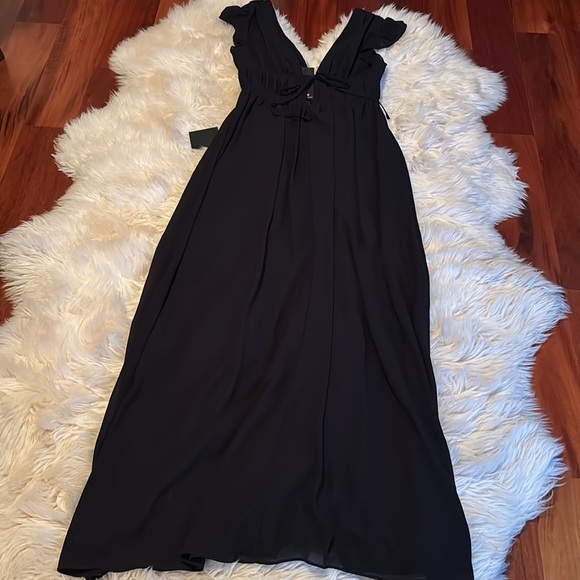 Lulus formal gown Black - Picture 12 of 13